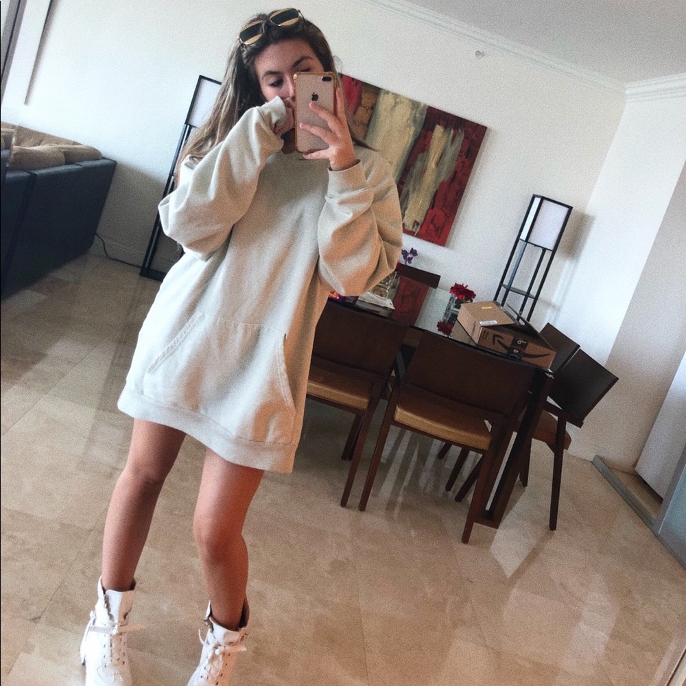 Meet your Posher, Elisabeth